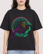 Mockup Boxy Heavyweight Tee Black female close-up 03