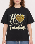 Mockup Boxy Heavyweight Tee Black female close-up 09