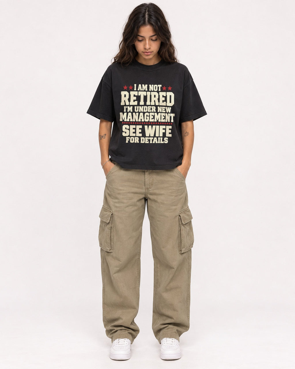 Mockup Boxy Heavyweight Tee Black female full-body 06
