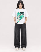 Mockup Boxy Heavyweight Tee White female full-body 13