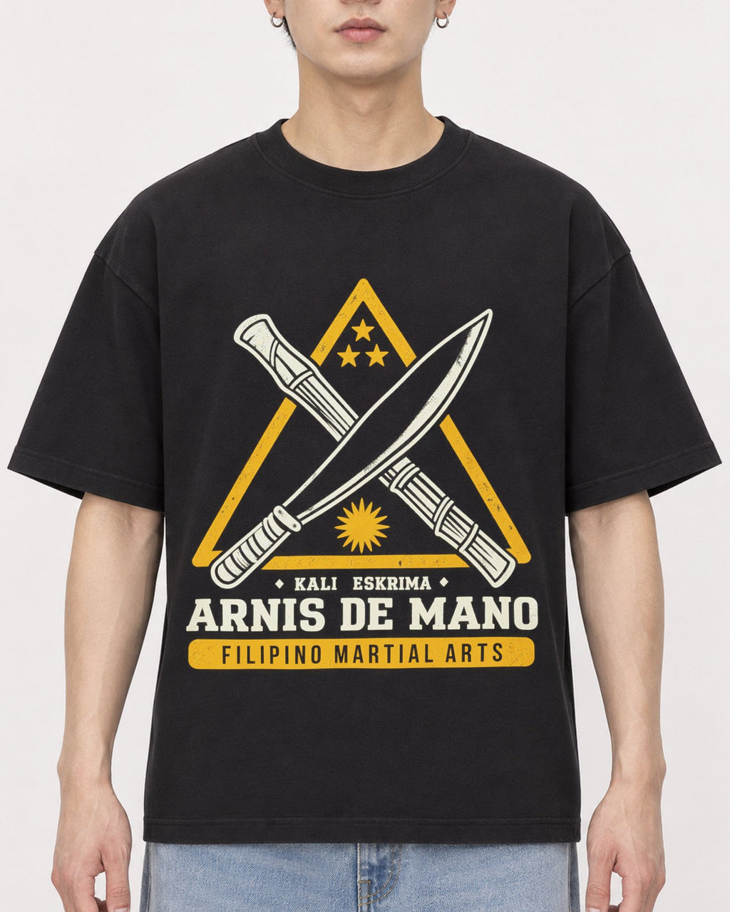 Mockup Boxy Heavyweight Tee Black male close-up 01