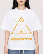 Mockup Boxy Heavyweight Tee White female close-up 01