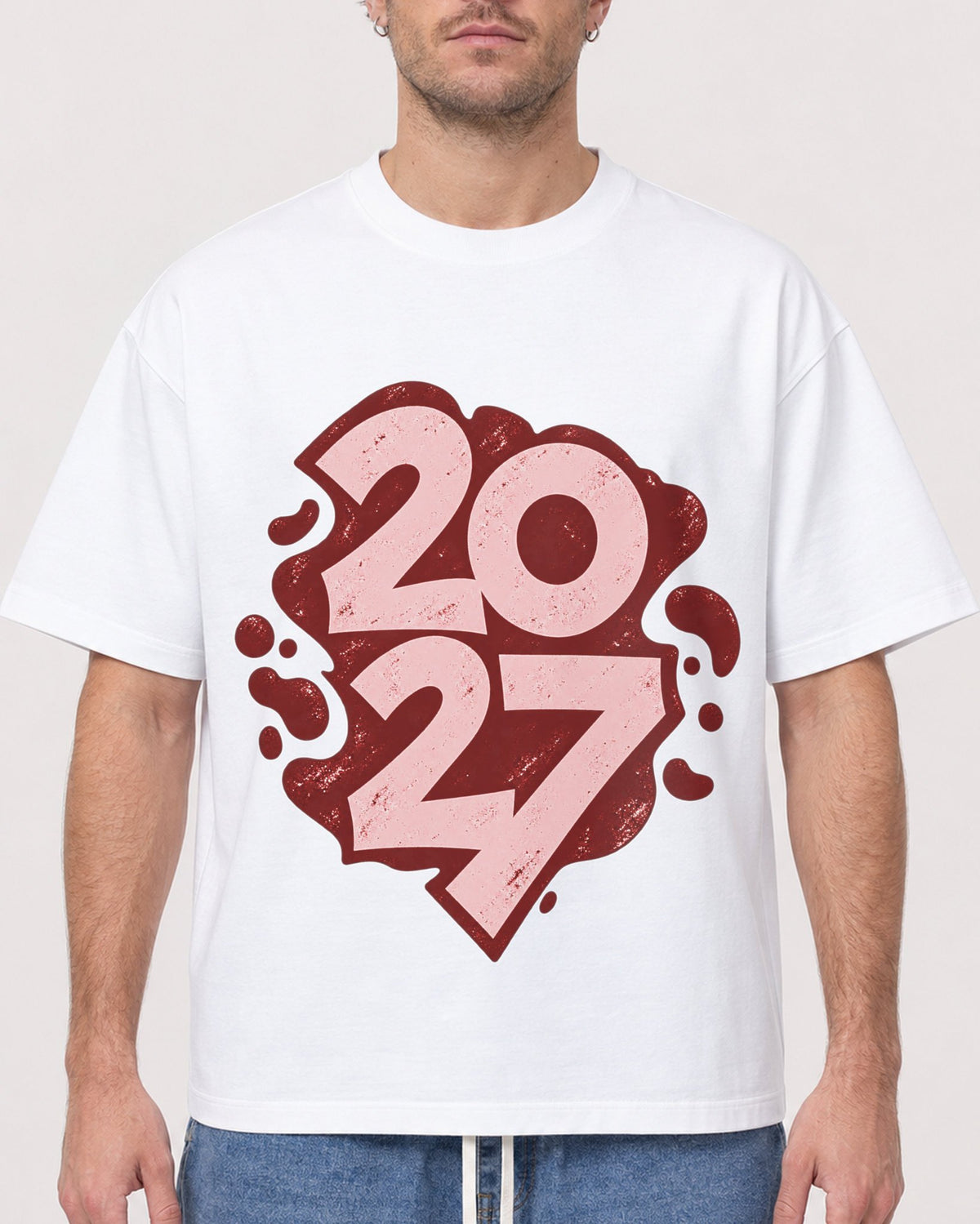 Mockup Boxy Heavyweight Tee White male close-up 08
