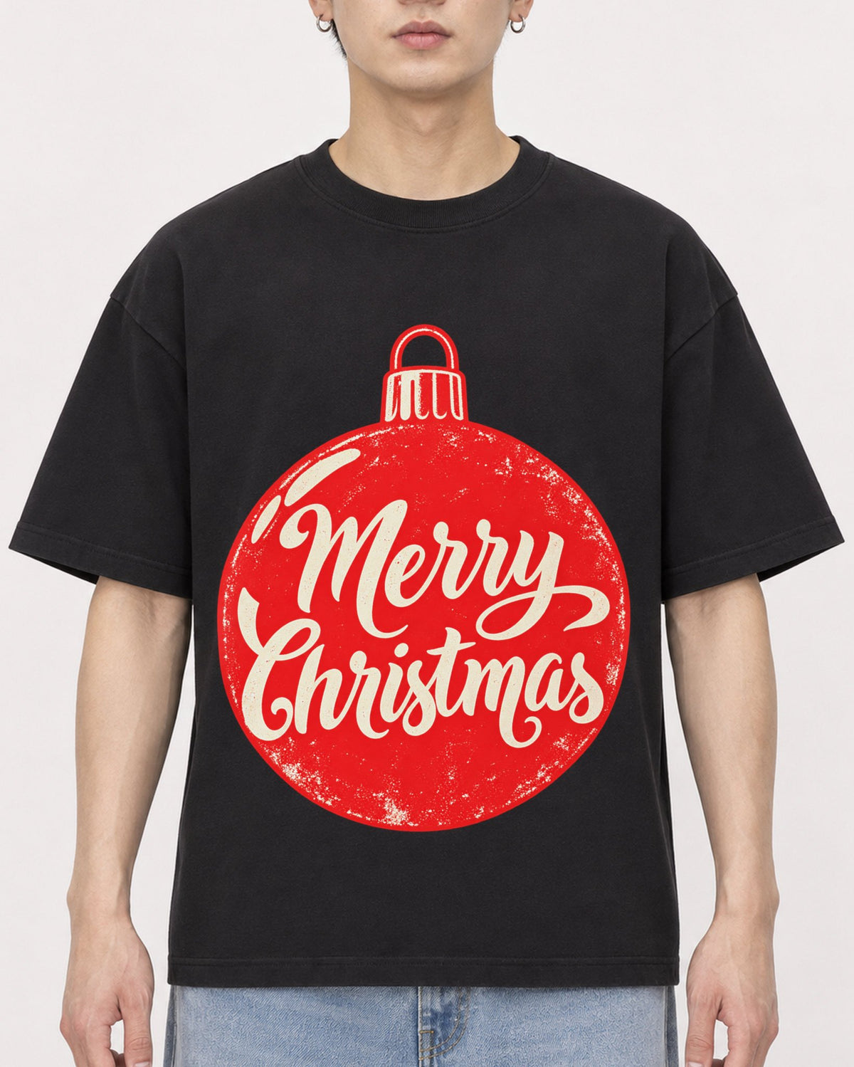 Mockup Boxy Heavyweight Tee Black male close-up 01