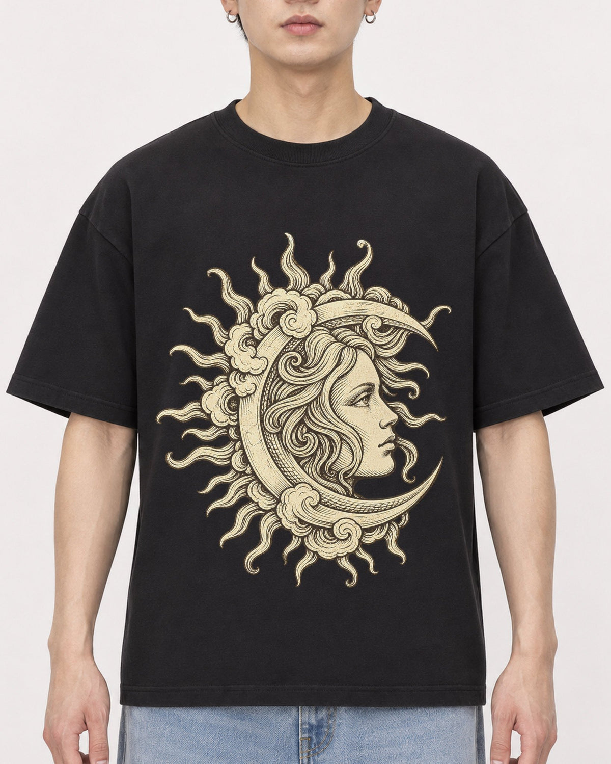 Mockup Boxy Heavyweight Tee Black male close-up 01