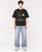 Mockup Boxy Heavyweight Tee Black male full-body 01