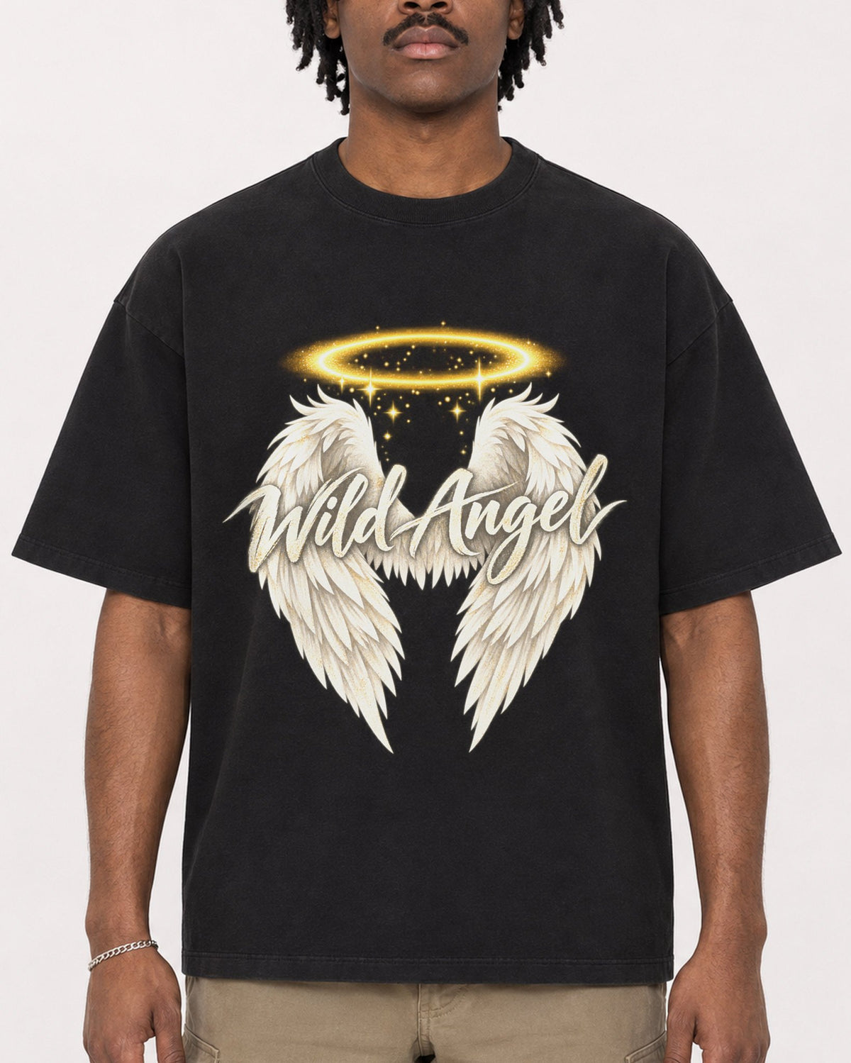 Mockup Boxy Heavyweight Tee Black male close-up 04
