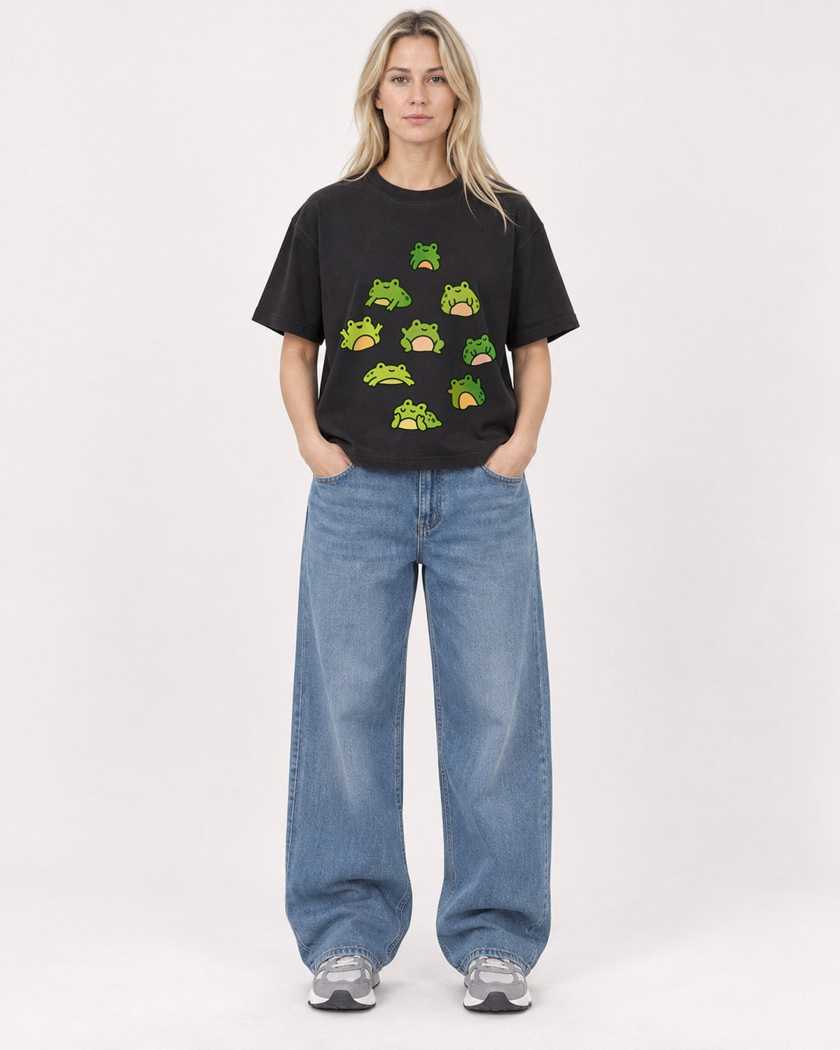 Mockup Boxy Heavyweight Tee Black female full-body 08
