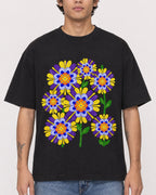 Mockup Boxy Heavyweight Tee Black male close-up 06