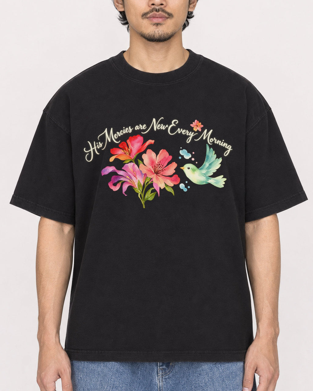 Mockup Boxy Heavyweight Tee Black male close-up 02