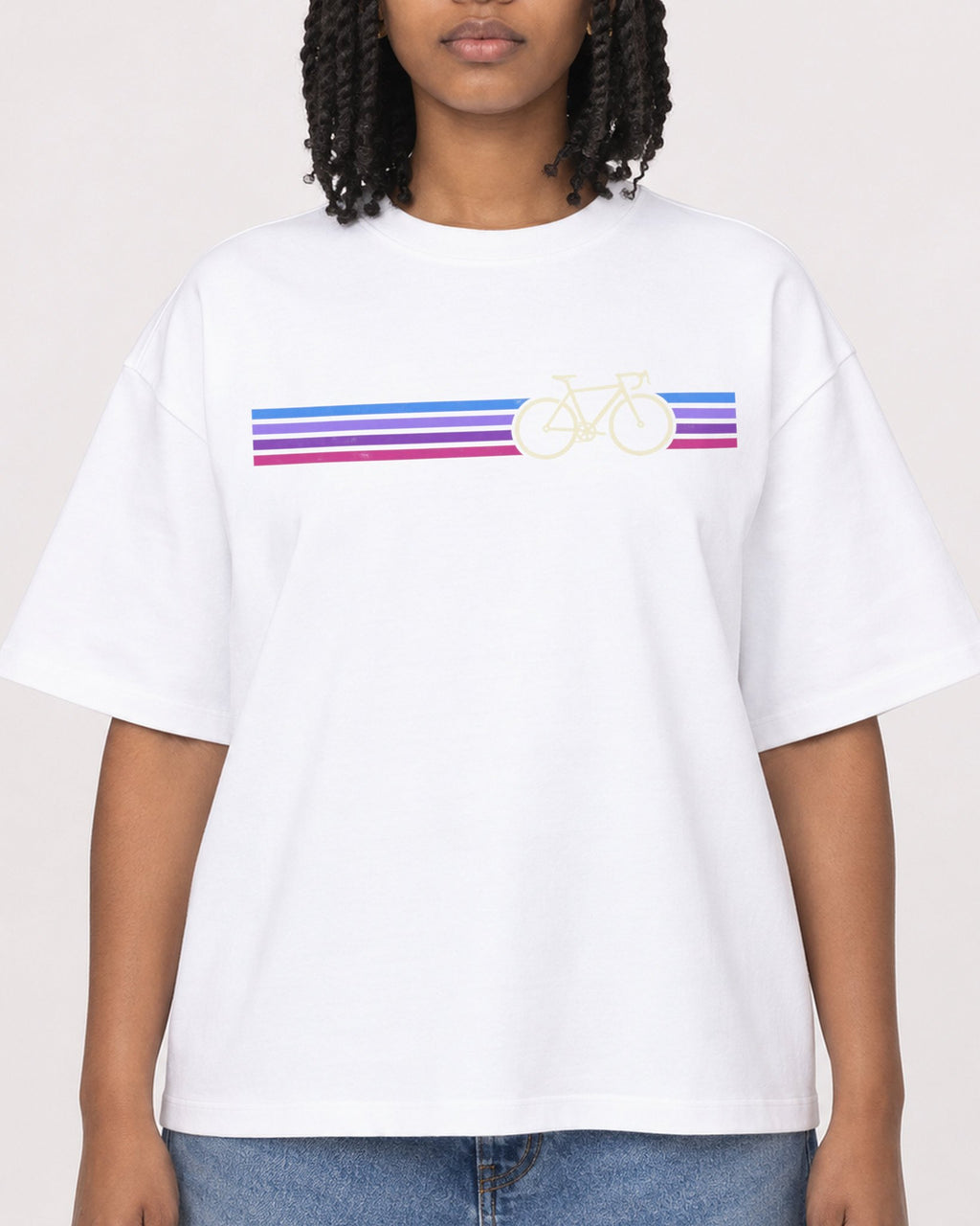 Mockup Boxy Heavyweight Tee White female close-up 15