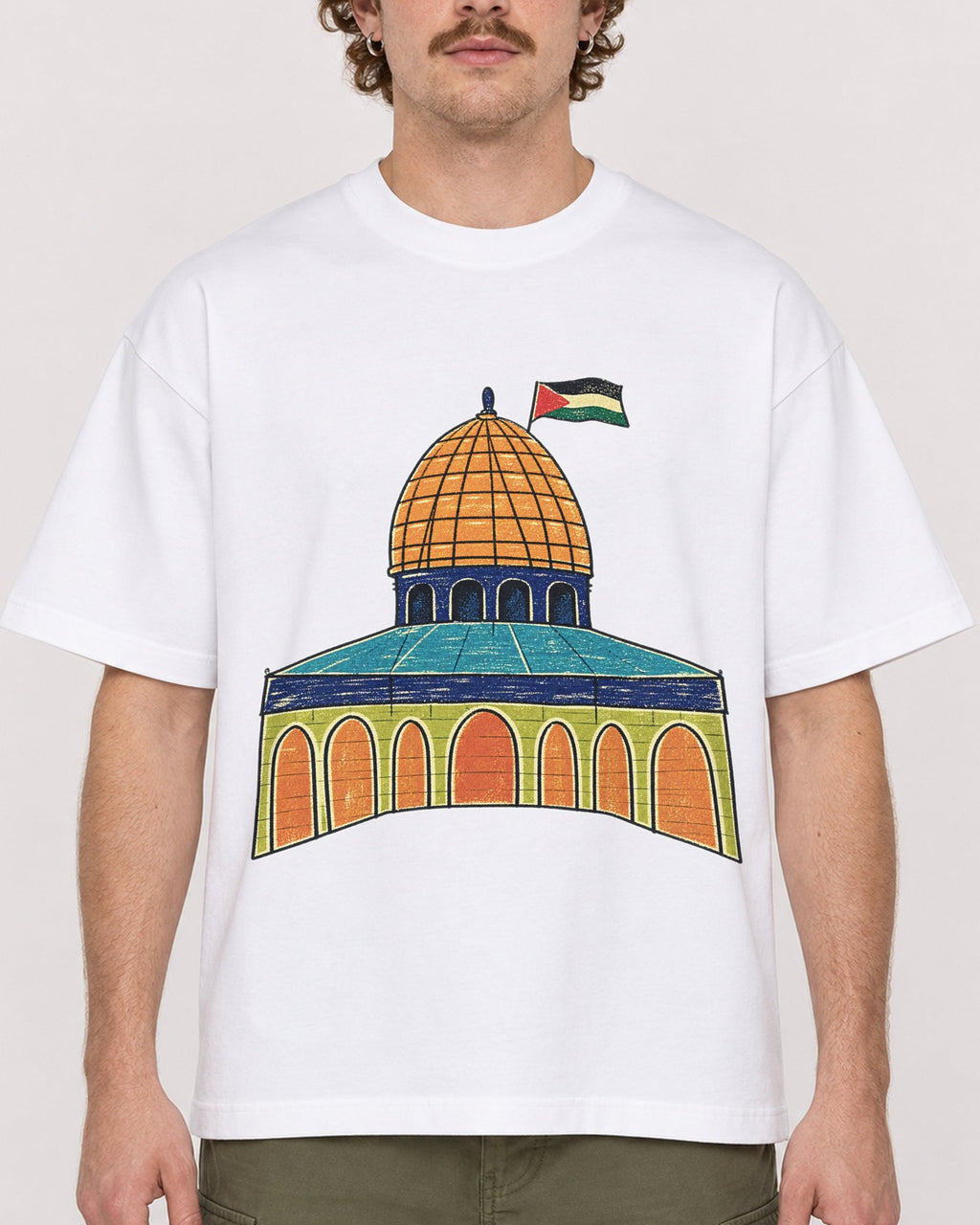 Mockup Boxy Heavyweight Tee White male close-up 09