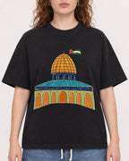 Mockup Boxy Heavyweight Tee Black female close-up 09