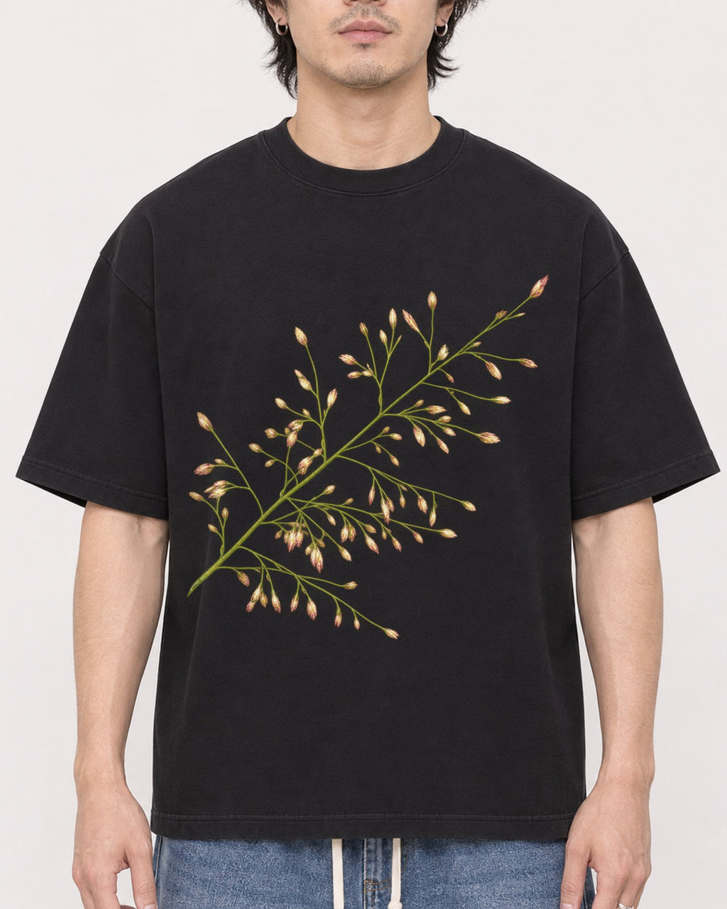 Mockup Boxy Heavyweight Tee Black male close-up 03