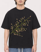 Mockup Boxy Heavyweight Tee Black male close-up 03