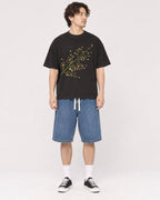 Mockup Boxy Heavyweight Tee Black male full-body 03