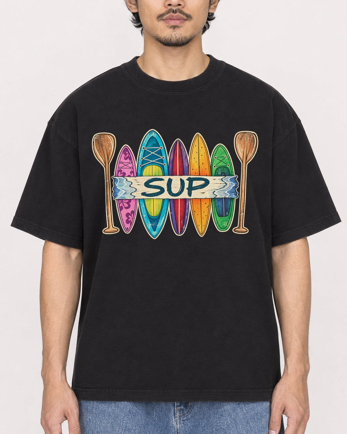 Mockup Boxy Heavyweight Tee Black male close-up 02