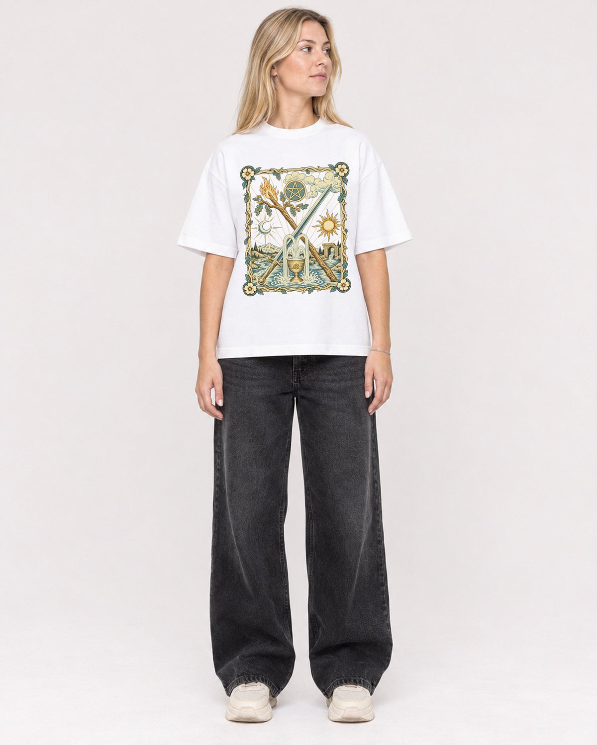 Mockup Boxy Heavyweight Tee White female full-body 08