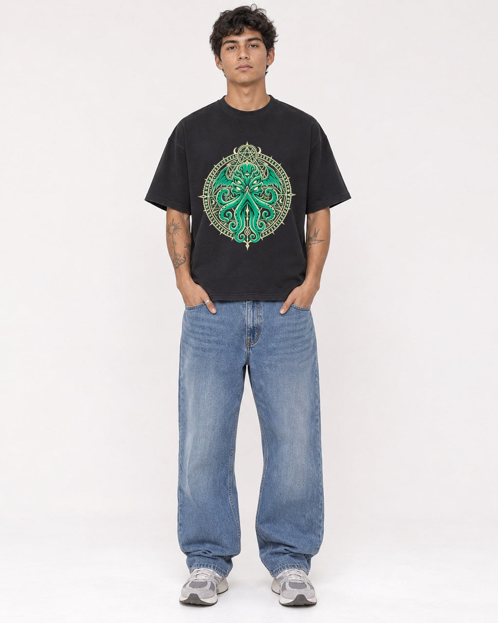 Mockup Boxy Heavyweight Tee Black male full-body 06
