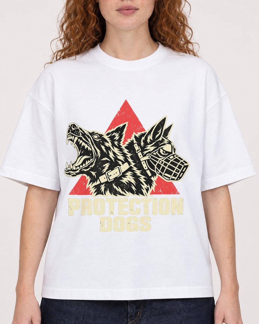 Mockup Boxy Heavyweight Tee White female close-up 09