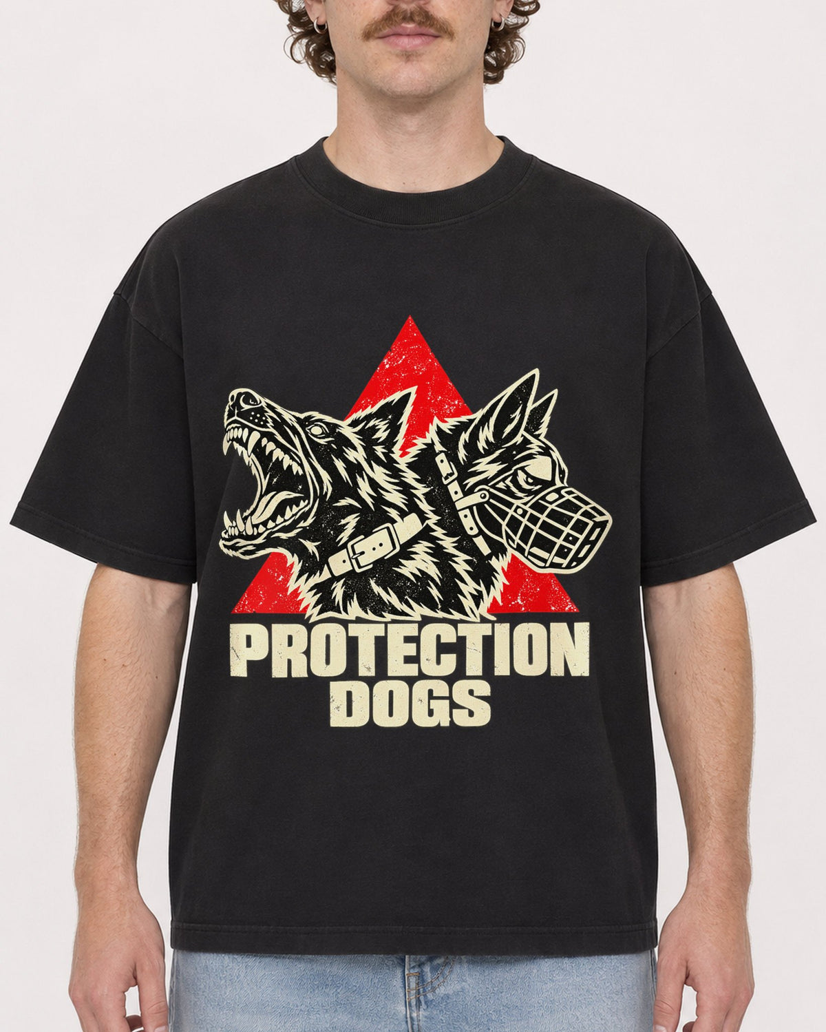 Mockup Boxy Heavyweight Tee Black male close-up 09
