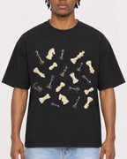 Mockup Boxy Heavyweight Tee Black male close-up 05