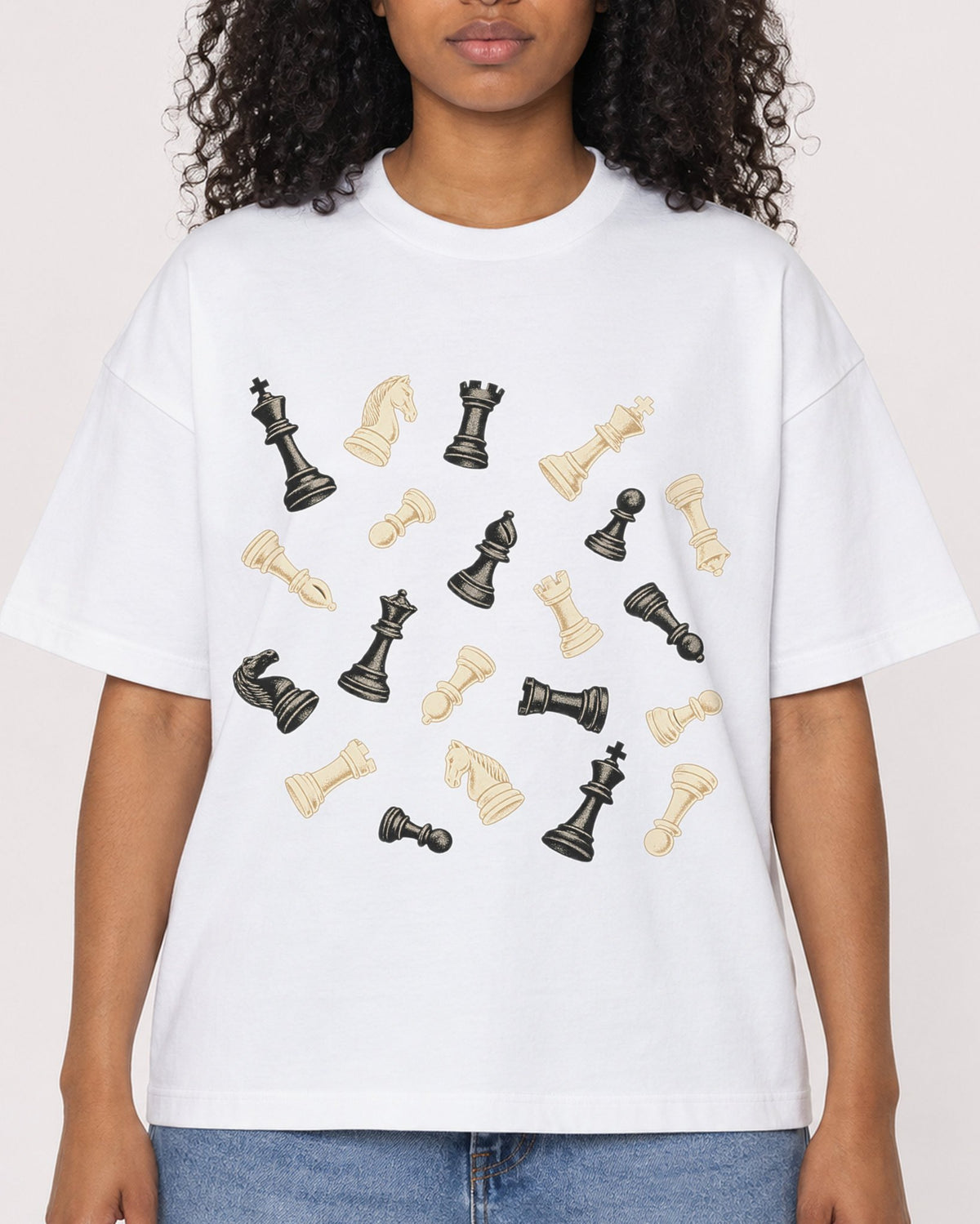 Mockup Boxy Heavyweight Tee White female close-up 05
