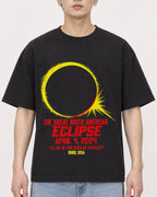 Mockup Boxy Heavyweight Tee Black male close-up 01