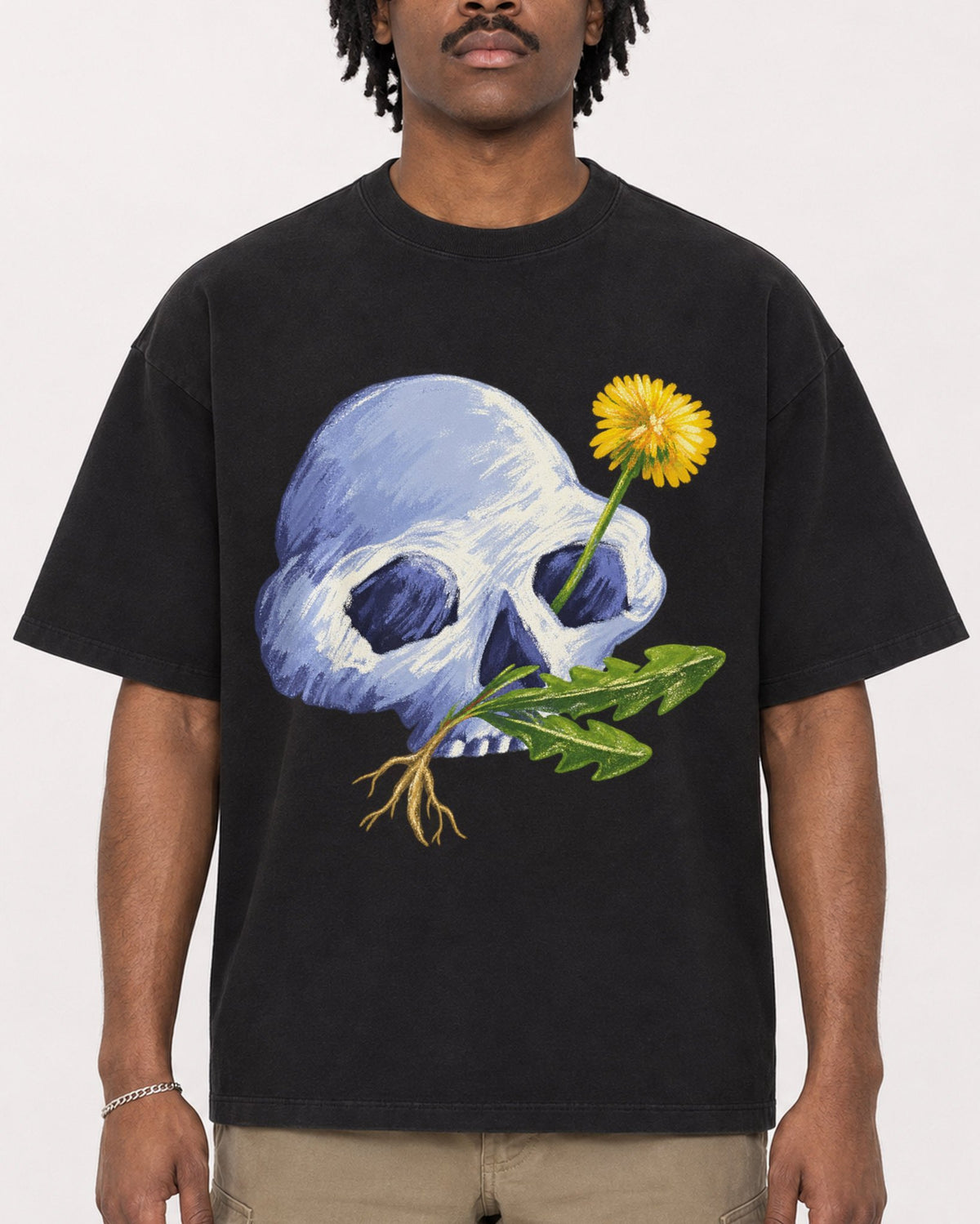 Mockup Boxy Heavyweight Tee Black male close-up 04