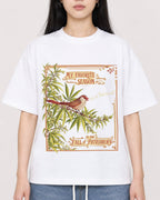 Mockup Boxy Heavyweight Tee White female close-up 01