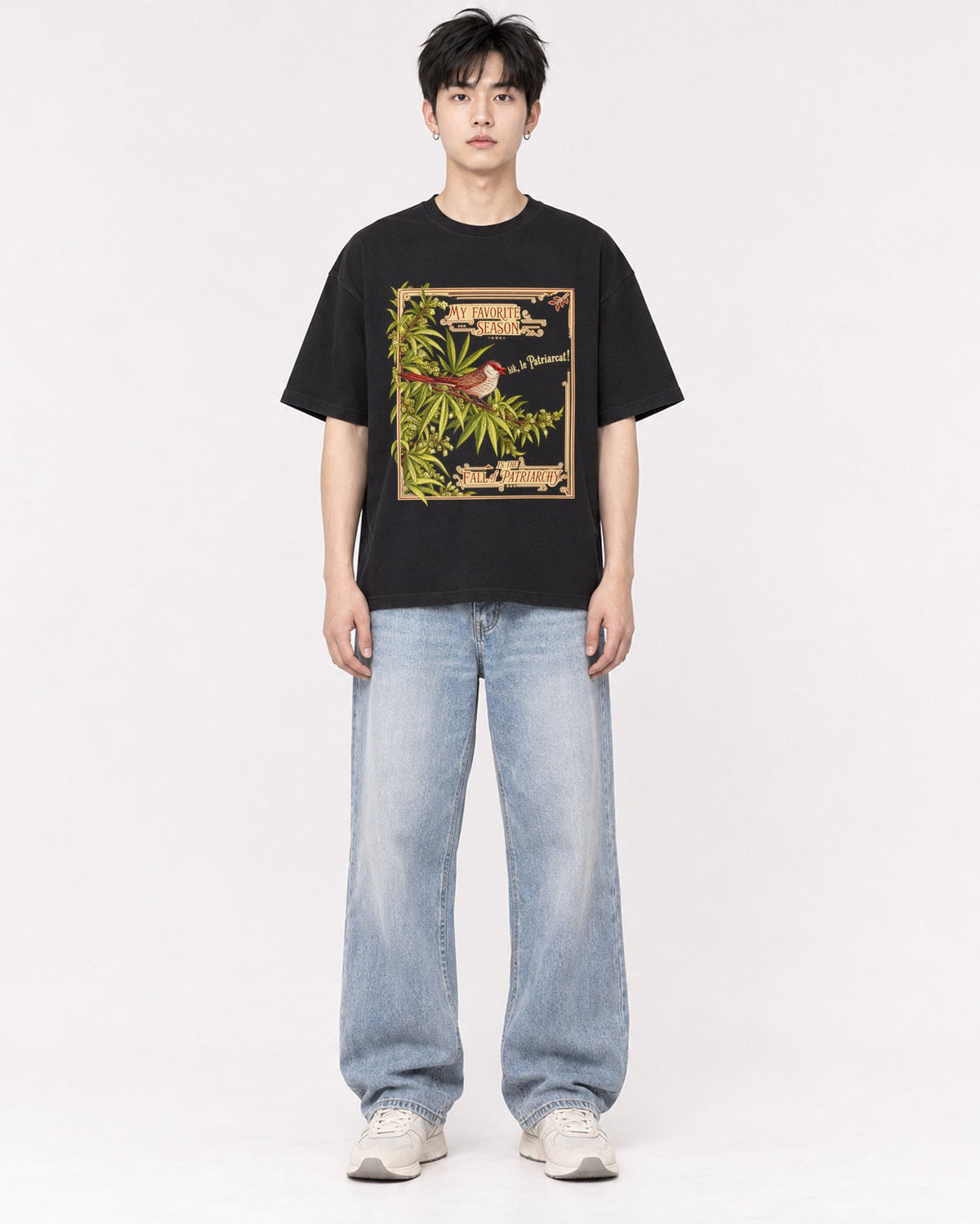 Mockup Boxy Heavyweight Tee Black male full-body 01