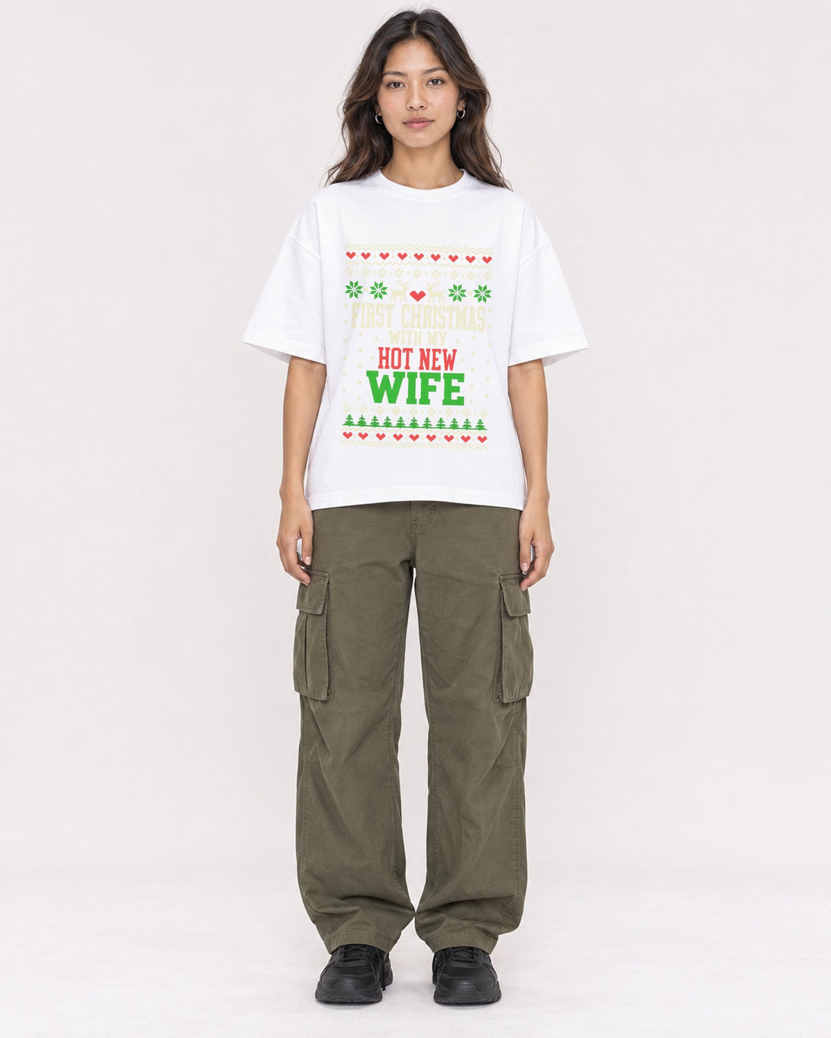 Mockup Boxy Heavyweight Tee White female full-body 02