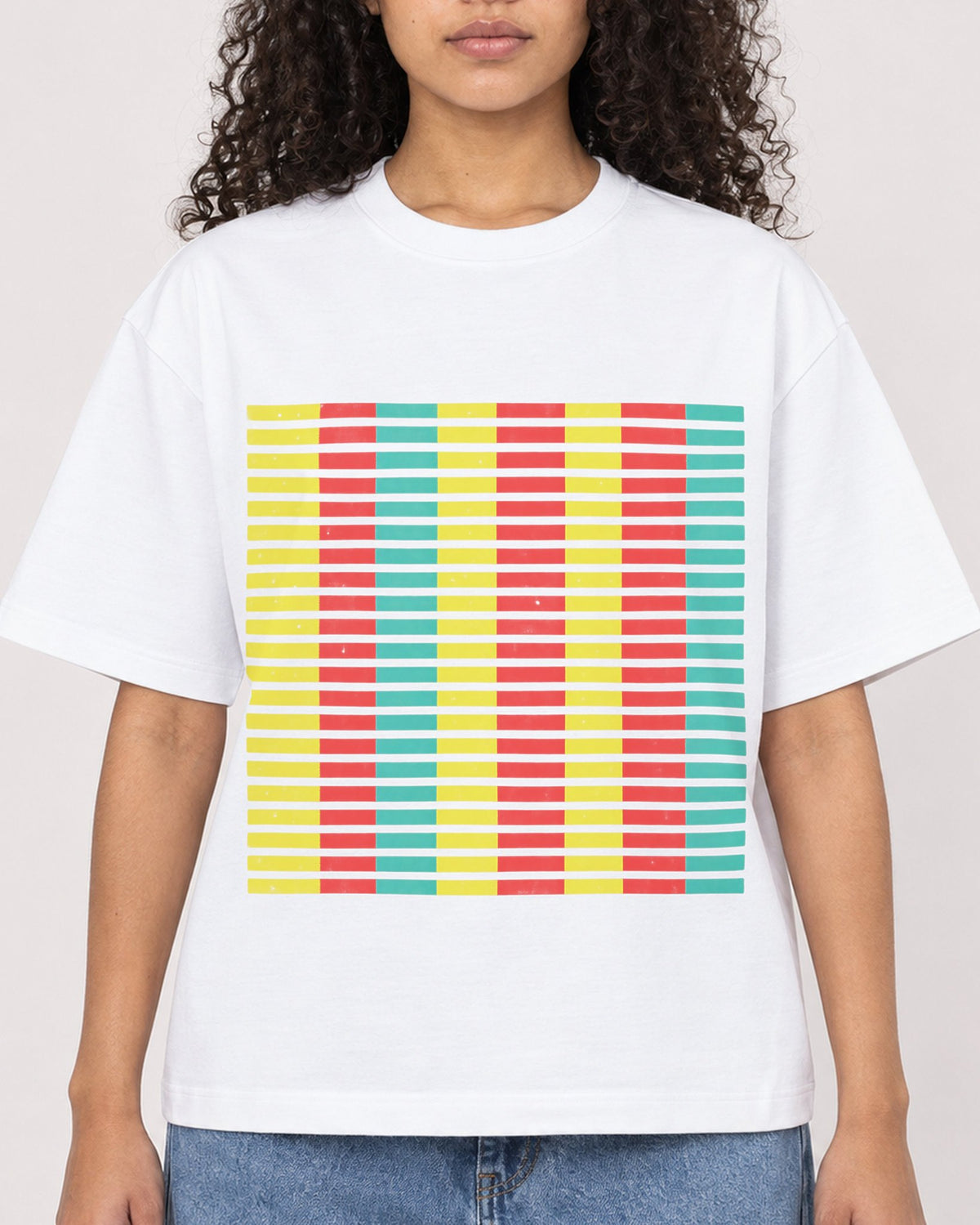 Mockup Boxy Heavyweight Tee White female close-up 10