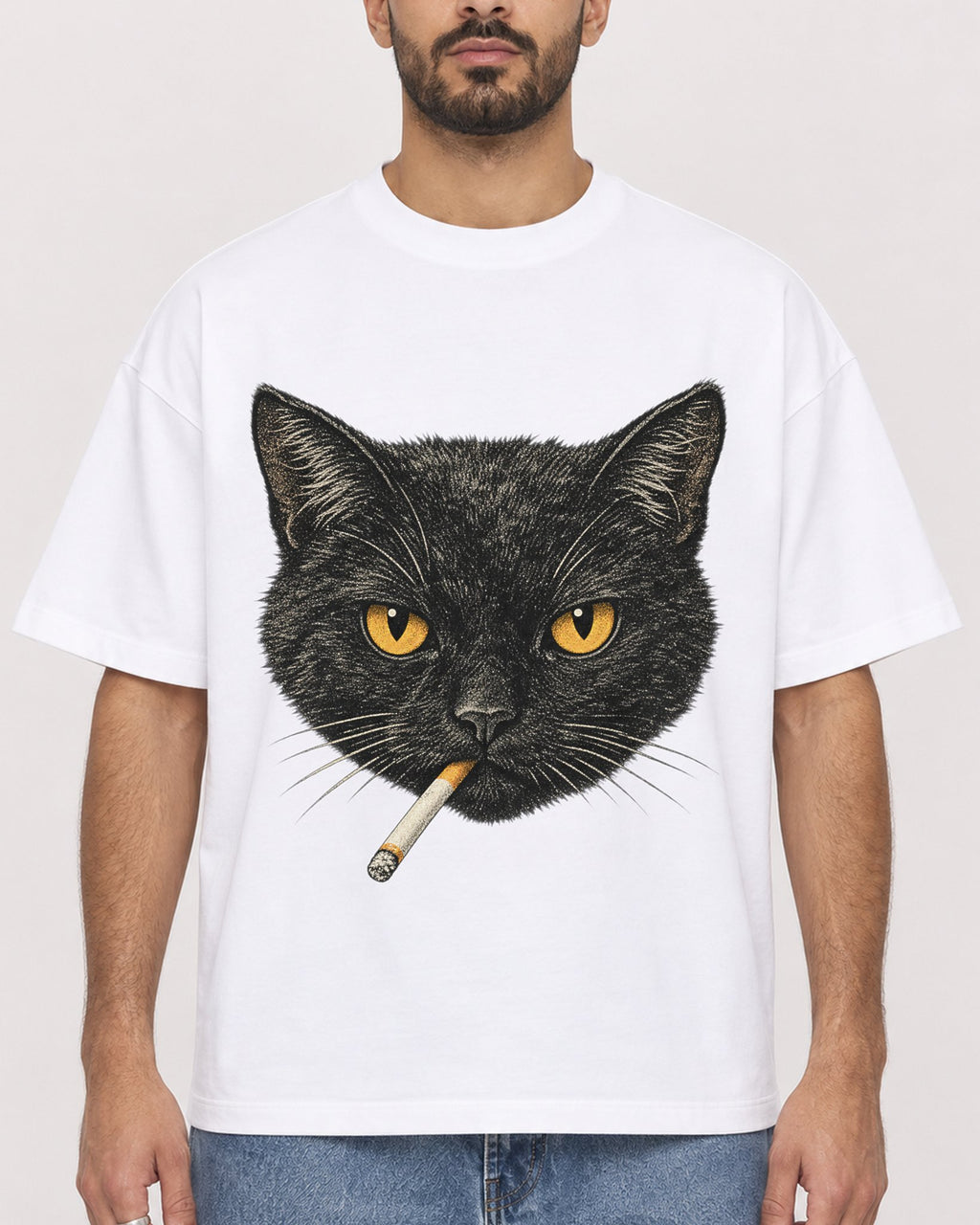 Mockup Boxy Heavyweight Tee White male close-up 37