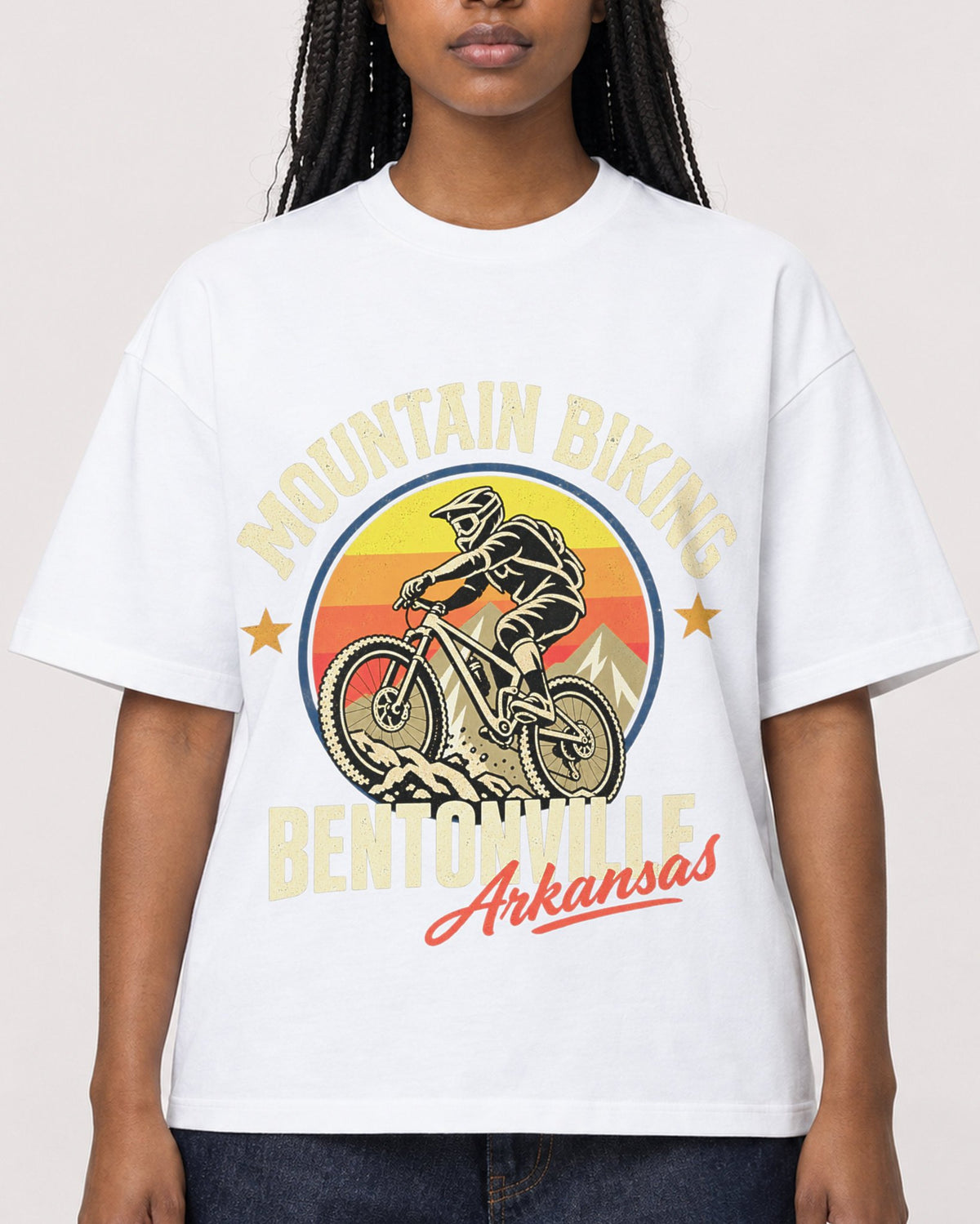 Mockup Boxy Heavyweight Tee White female close-up 04