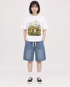 Mockup Boxy Heavyweight Tee White female full-body 11