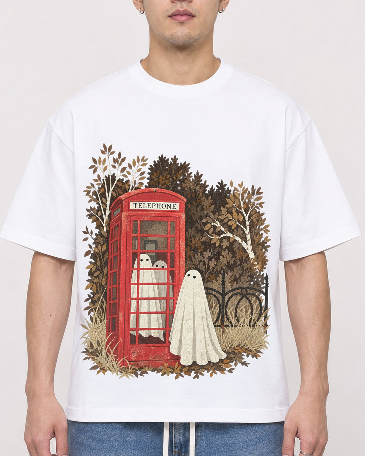 Mockup Boxy Heavyweight Tee White male close-up 13