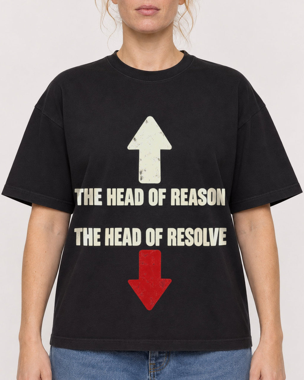 Mockup Boxy Heavyweight Tee Black female close-up 28