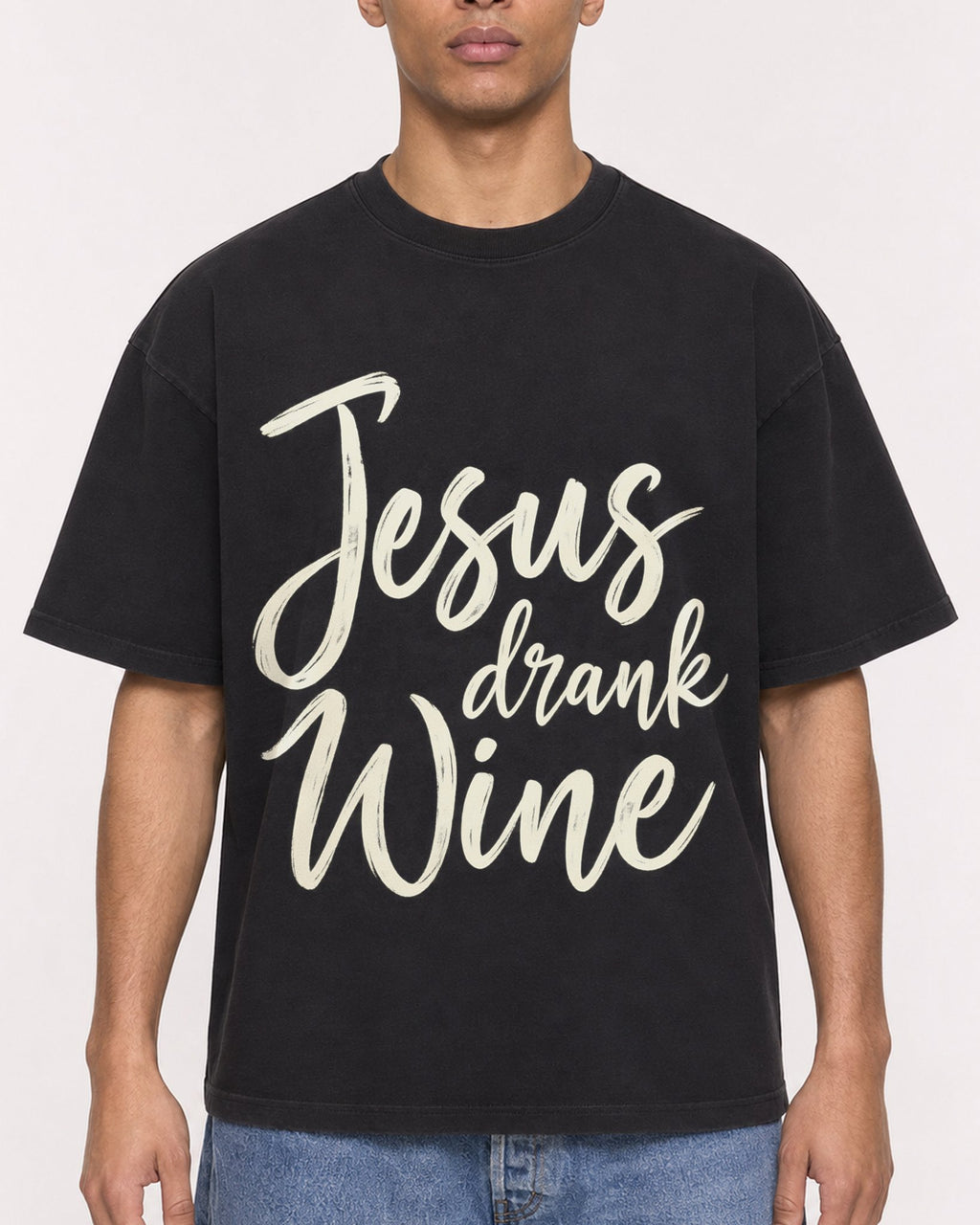 Mockup Boxy Heavyweight Tee Black male close-up 50