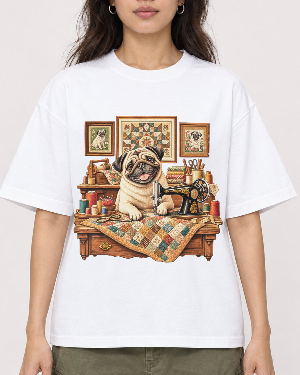 Mockup Boxy Heavyweight Tee White female close-up 02