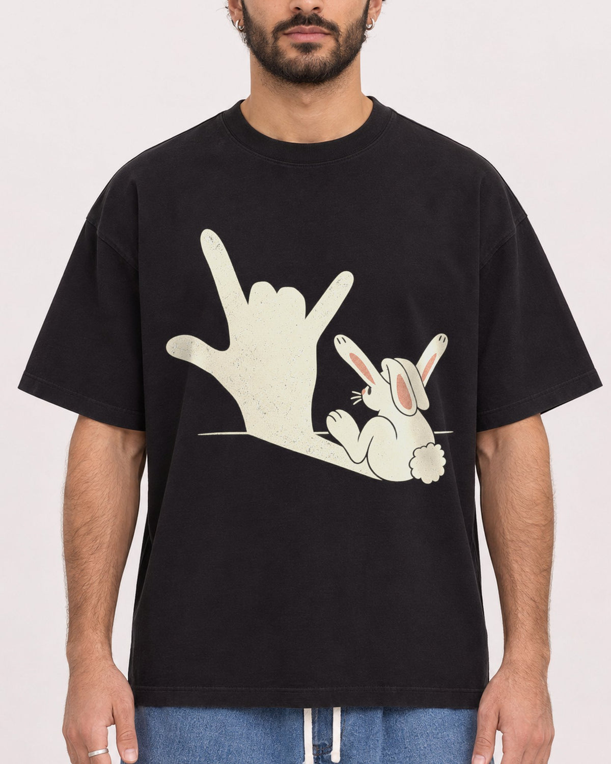 Mockup Boxy Heavyweight Tee Black male close-up 27