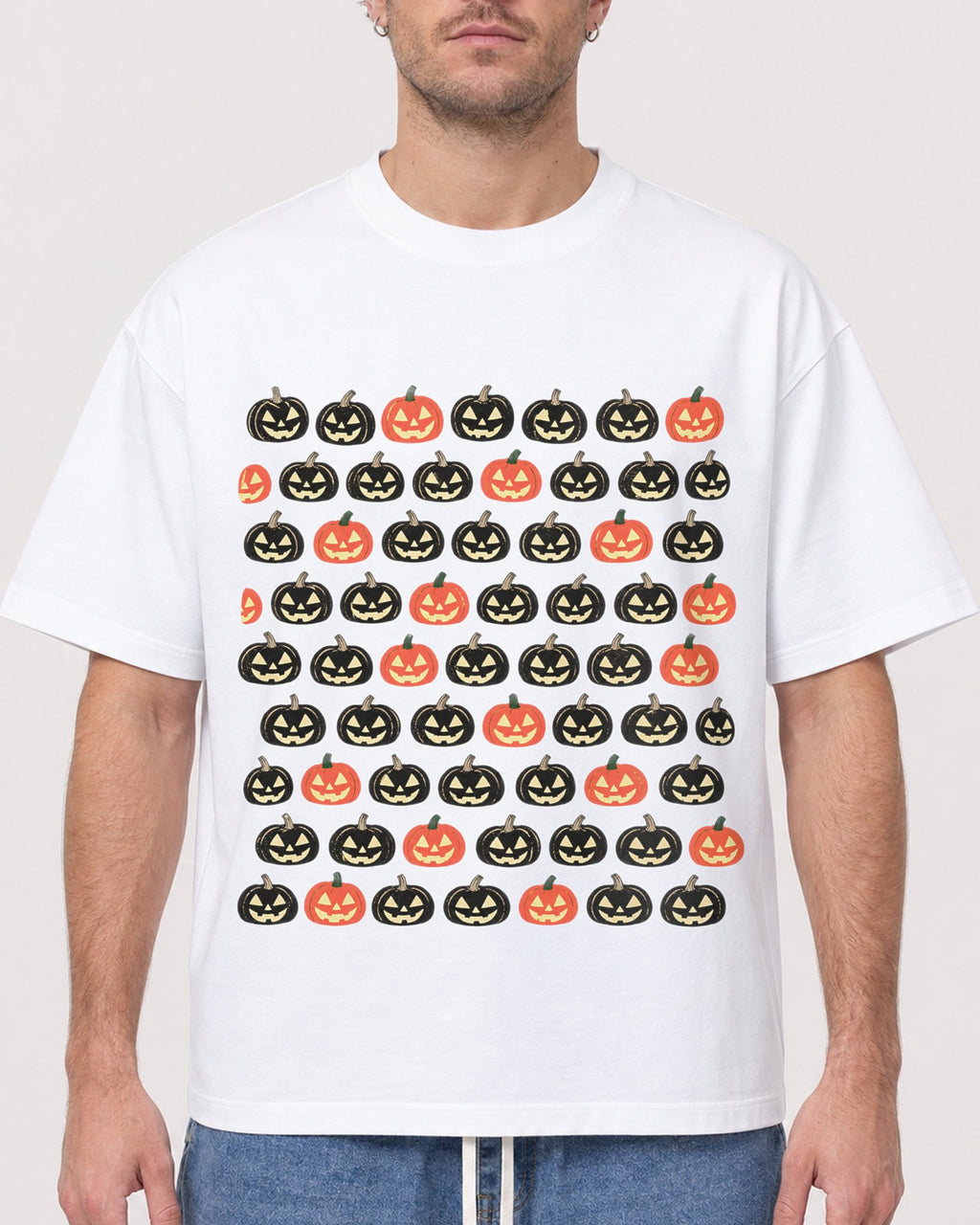 Mockup Boxy Heavyweight Tee White male close-up 08