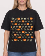 Mockup Boxy Heavyweight Tee Black female close-up 08