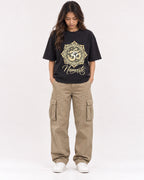 Mockup Boxy Heavyweight Tee Black female full-body 02