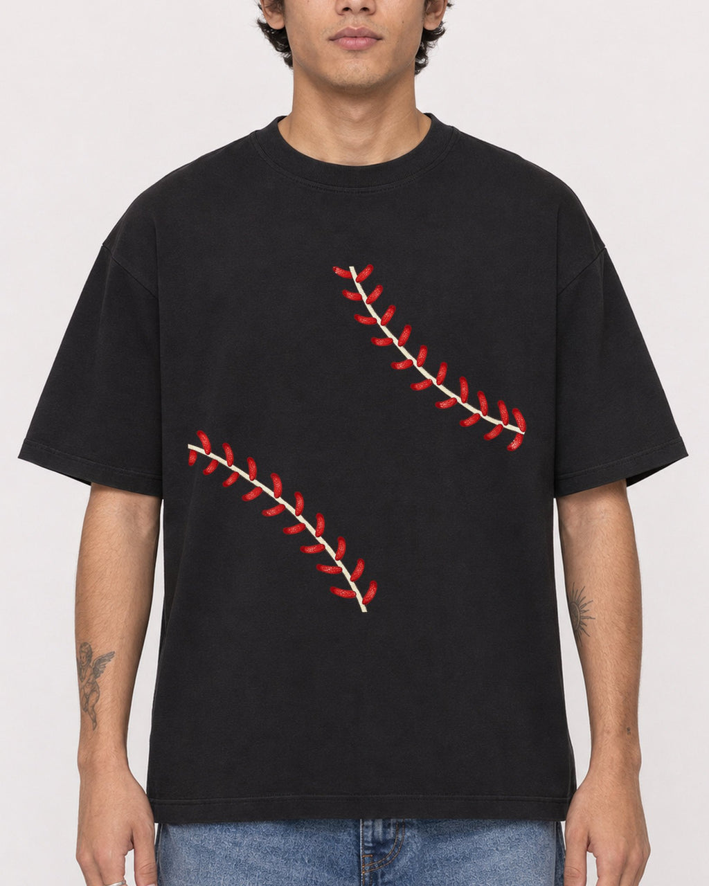 Mockup Boxy Heavyweight Tee Black male close-up 06