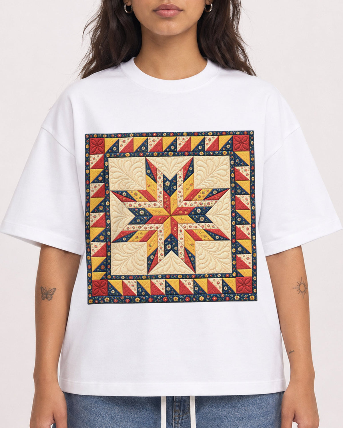 Mockup Boxy Heavyweight Tee White female close-up 06