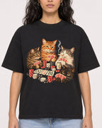 Mockup Boxy Heavyweight Tee Black female close-up 07