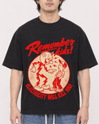 Mockup Boxy Heavyweight Tee Black male close-up 03