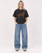 Mockup Boxy Heavyweight Tee Black female full-body 08