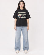 Mockup Boxy Heavyweight Tee Black female full-body 03